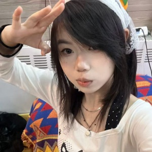 万千千